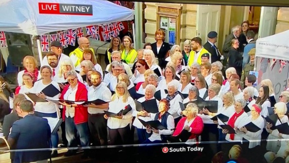 Two singing groups in Witney for adults